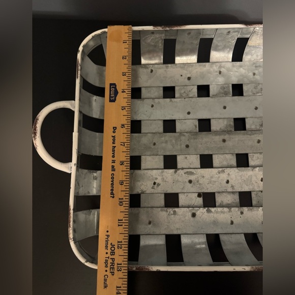 Farmhouse Decor -Square Tobacco Basket - Picture 7 of 9